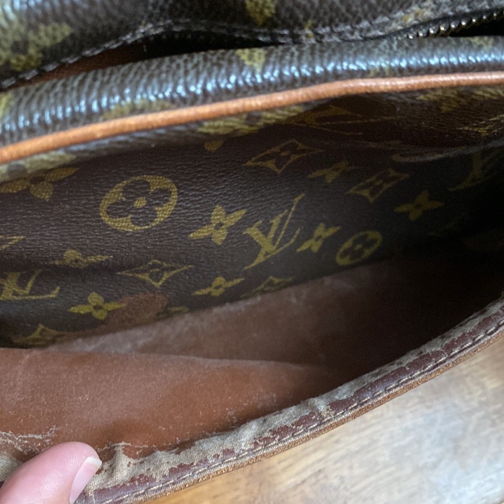 ✨ Authentic ✨Louis Vuitton - Picture 4 of 12